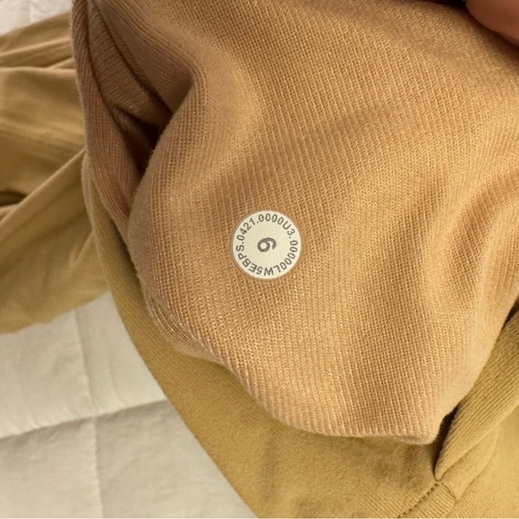 Lululemon Ready to Rulu Jogger - Picture 4 of 4